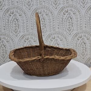 Woven Wicker Storage Basket Small Braided Edge Cottagecore Farmhouse Home Decor